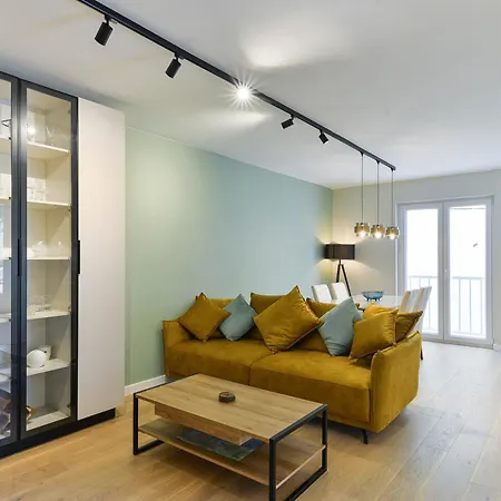 Zara, Centar Apartment *