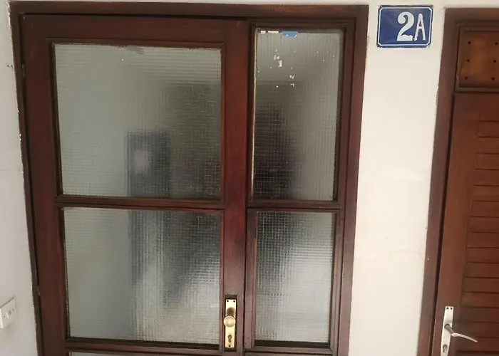 Zara, Centar *